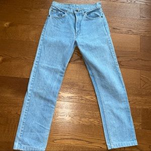 Levi’s 505 Jeans w30 l30 light blue, fits like size 4-6